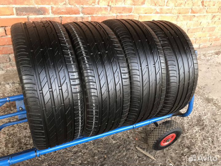 Bridgestone Turanza T001 225/50 R18