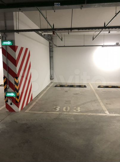 Машиноместо, 13 м²