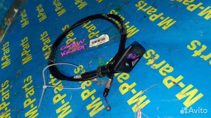 Тросик капота Mazda Demio DW3W DW5W 2001