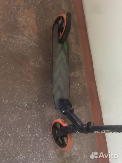 Самокат двухколесный