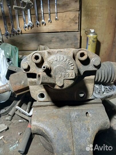 Суппорт renault logan