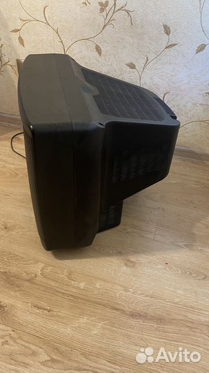 Телевизор akai