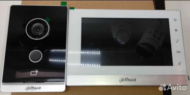 IP видеодомофон DHI-VTO2211G-P