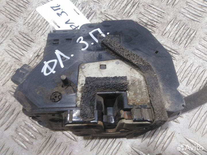 Замок двери задней правой Renault Fluence/Megan 3