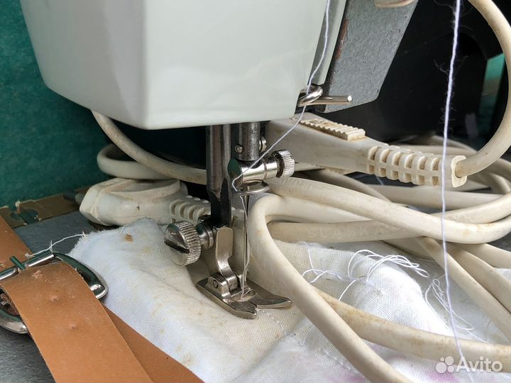 Швейная машина Подольск 142