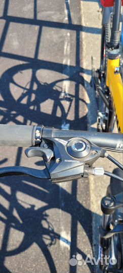 Велосипед скоростной на литых дисках