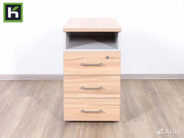 Офисная приставная тумба