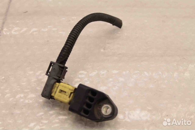 Датчик удара передний Subaru Legacy Outback B1