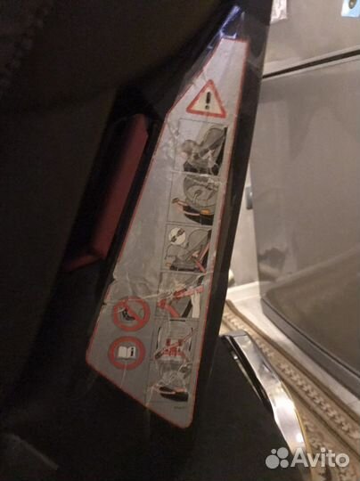 Автомобильное кресло maxi cosi 9-18кг