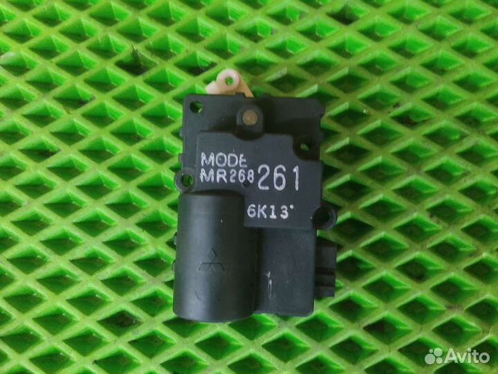 Сервопривод заслонки отопителя mitsubishi /volvo