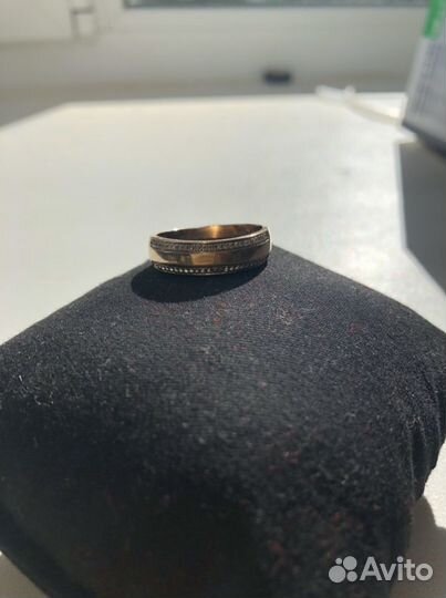 Кольцо с бриллиантами