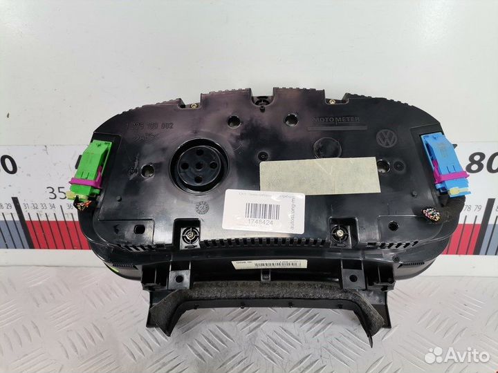 Панель для Volkswagen Golf 4