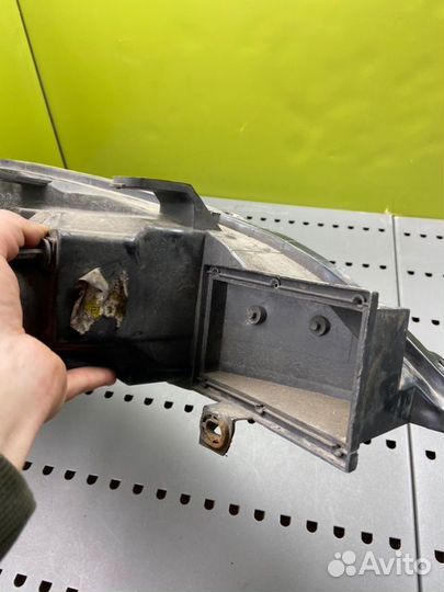 Фара левая Nissan Primera P11(144) CD20 2.0TD 2001