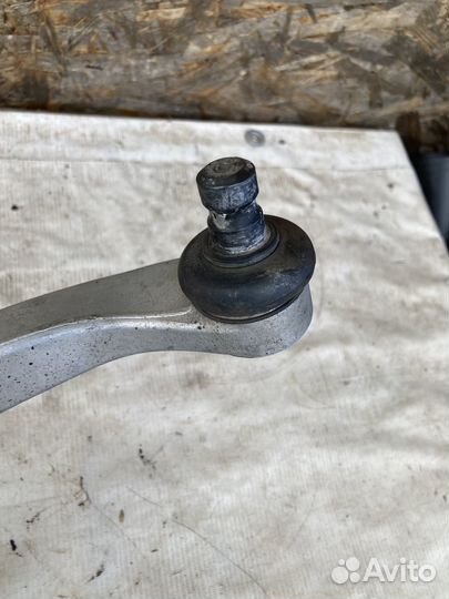 Рычаг передний верхний левый Audi A6 C6