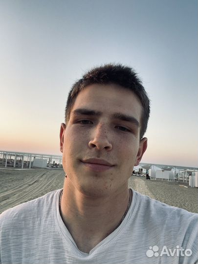 Официант резюме