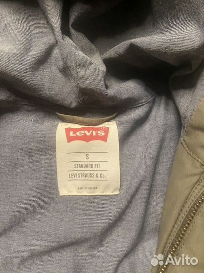 Куртка зимняя Levi’s. Мужская