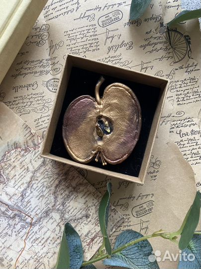 Брошь яблоко,груша