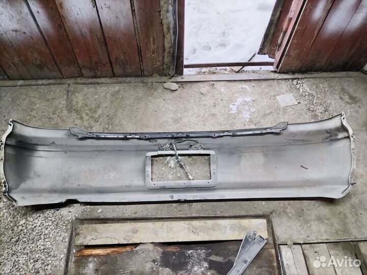 Бампер toyota mark 2 100