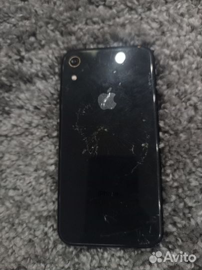 iPhone Xr, 64 ГБ