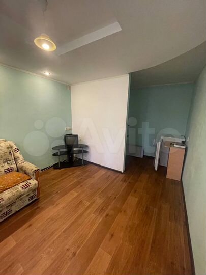 Комната 16,5 м² в 8-к., 3/9 эт.