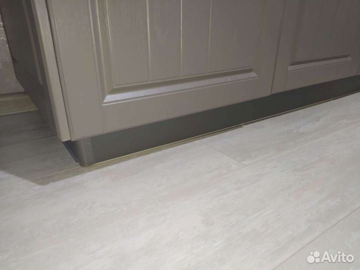 Кухонный цоколь антрацит