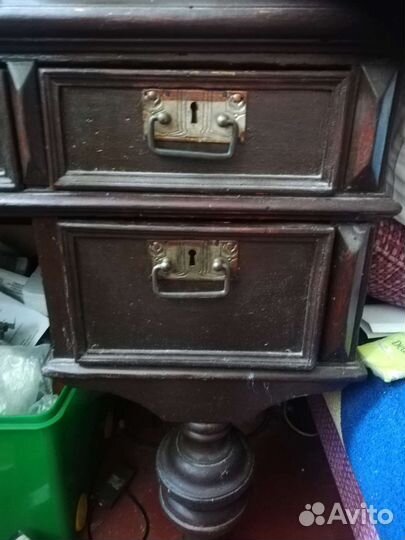 Стол письменный старинный