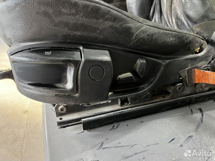 Водительское сиденье bmw e60