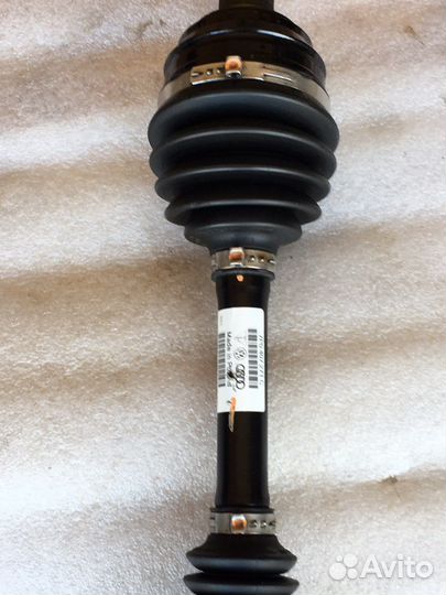 Привод передний VW Touareg NF