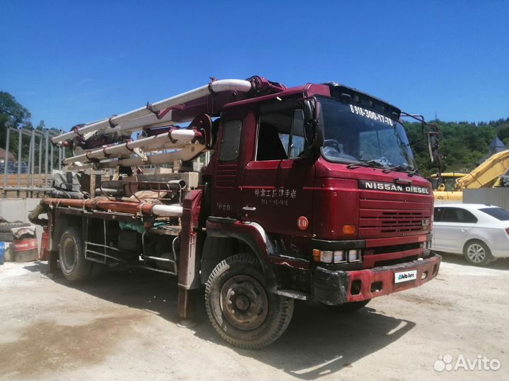 Автобетононасос Nissan Diesel, 1989