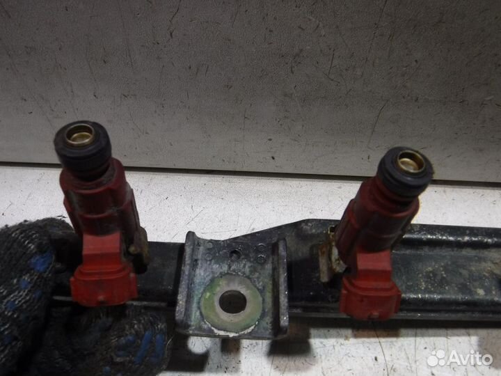 Форсунка топливная Nissan Primera P12