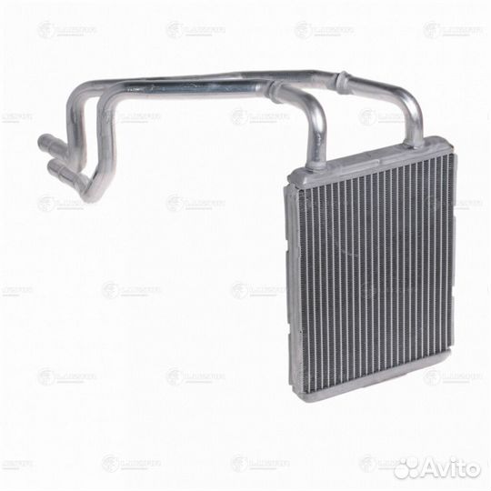 Радиатор отопителя Luzar LRh 08F2