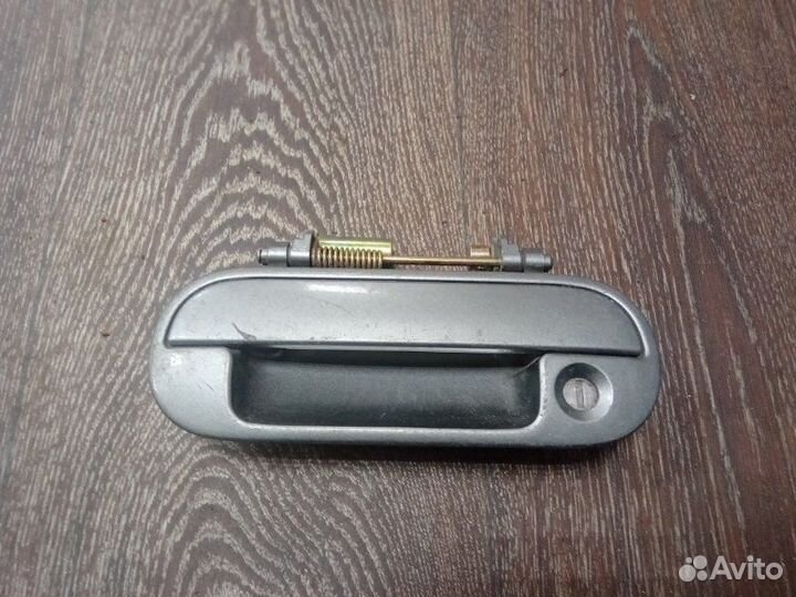 Ручка двери внешняя передняя левая Honda Hr-V GH3