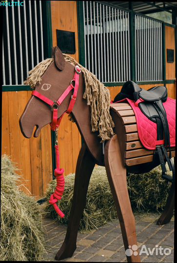 Иппотренажер. Деревянная лошадь для тренировок