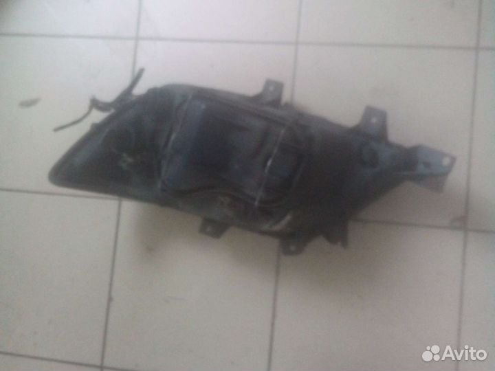 Фара передняя правая sprinter 903 кузов