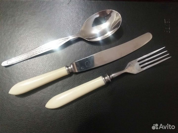 Кастрюля-4л,бидон,таз-эмаль. ложки, вилки-Новое