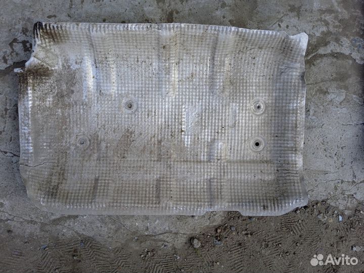 Экран тепловой Renault Kaptur Duster Terrano