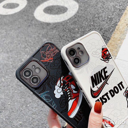 Чехол на iPhone Nike