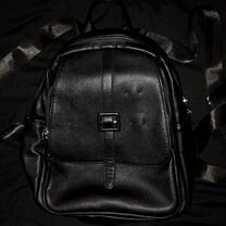 Рюкзак кожаный черный