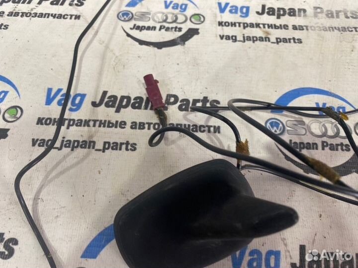 Антенна Audi A4 B7 BWE 2007