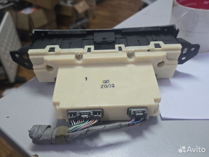 Блок климата Хонда Аккорд 8