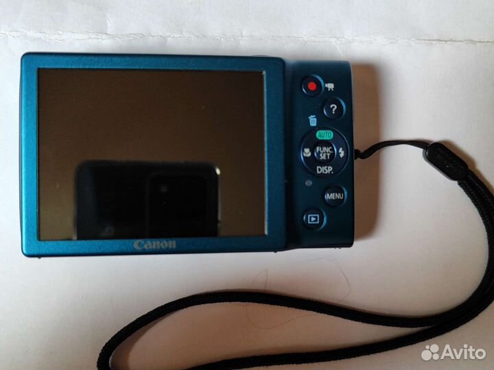 Компактный фотоаппарат canon