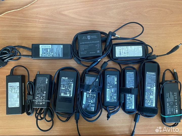 Зарядные устройства для ноутбуков