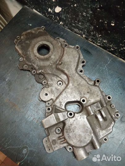 Передняя крышка двигателя Nissan Qashqai 2.0