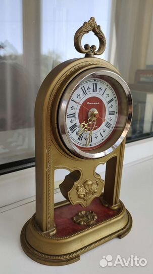 Часы настольные 
