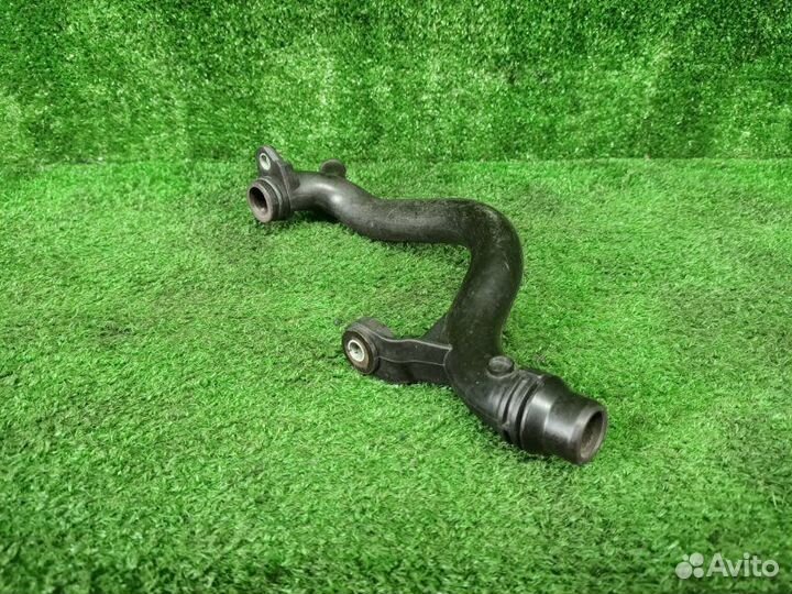 Трубка системы охлаждения Audi A4 B8