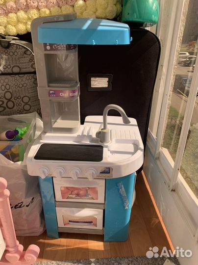 Коляска кукольная и кухня