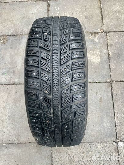 Kumho I'Zen KW22 205/55 R16