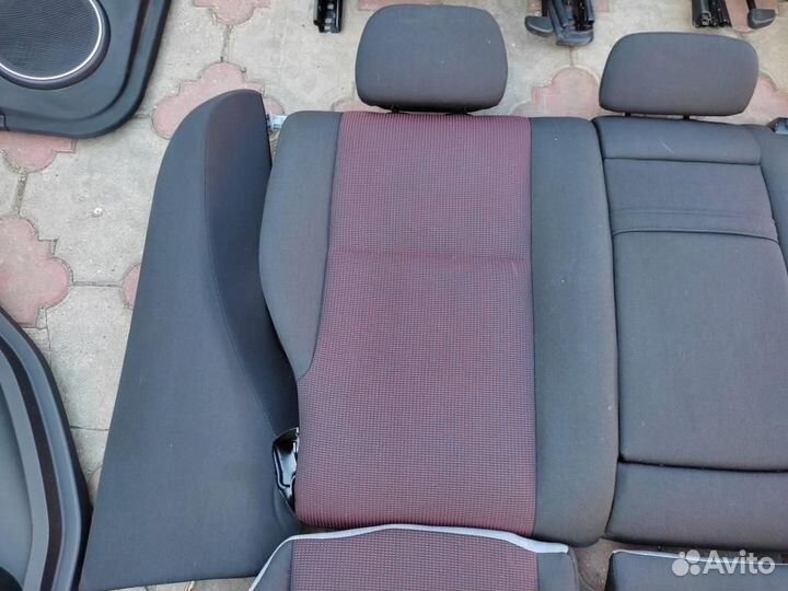 Салон w204 C-class 651.911 2010