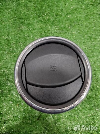 Дефлектор торпедо Peugeot Partner B9 2014