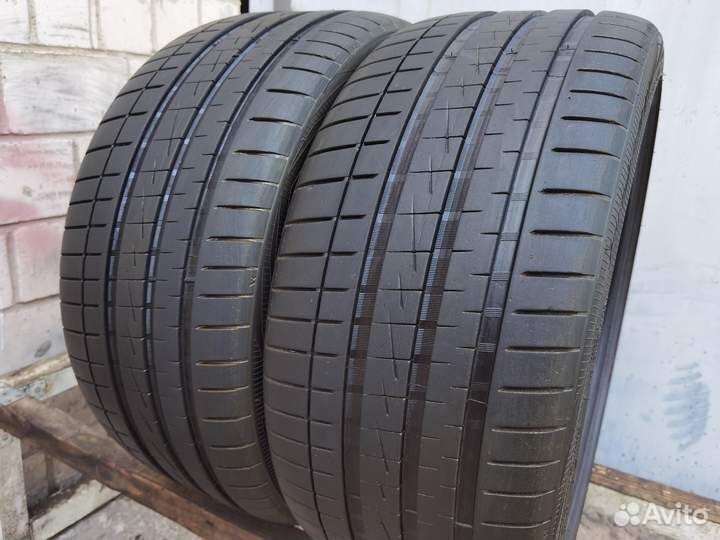Vredestein Ultrac Vorti 245/35 R19